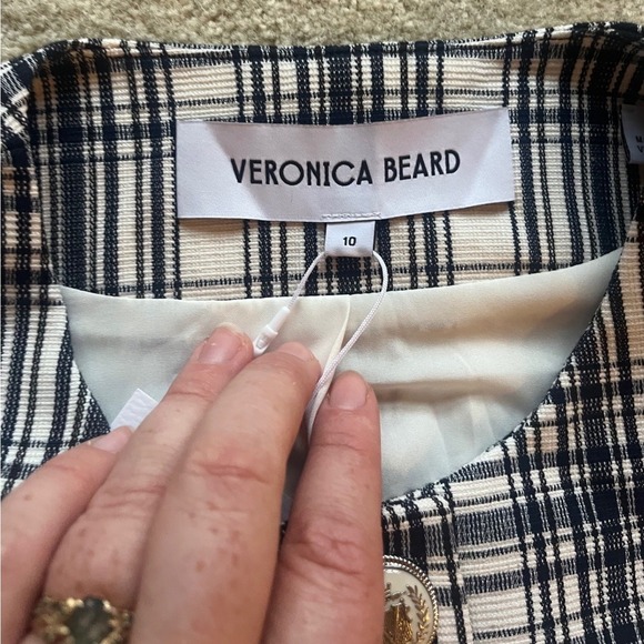 Veronica Beard NWT Tamara Vest Ivory Navy Tweed Sleeveless Lady Jacket-Size 10 - Picture 7 of 13